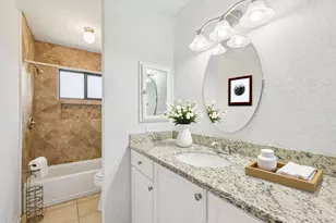 4315 Ravine Dr, Friendswood, TX 77546 - Photo 17