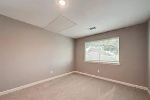 1623 Cherry Ridge Dr, Houston, TX 77077 - Photo 39