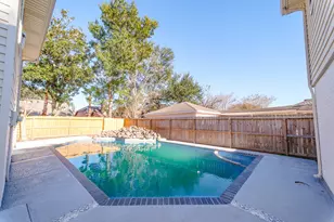 303 Swords Bend, Stafford, TX 77477 - Photo 19