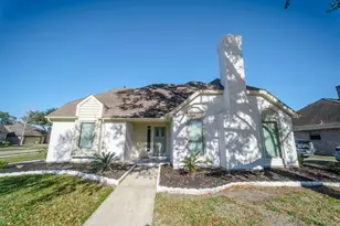 303 Swords Bend, Stafford, TX 77477 - Photo 1