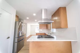 303 Swords Bend, Stafford, TX 77477 - Photo 7