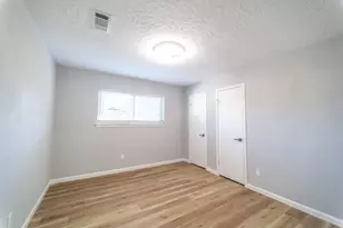 303 Swords Bend, Stafford, TX 77477 - Photo 15