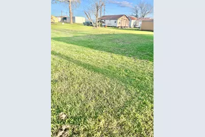 1006 Back Street, Columbus, TX 78934 - Photo 5