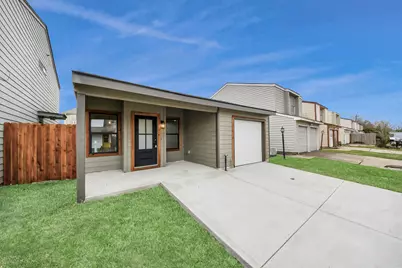 12517 Manor Court, Houston, TX 77072 - Photo 3