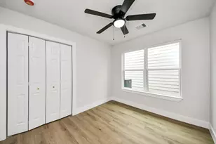 12517 Manor Ct, Houston, TX 77072 - Photo 17