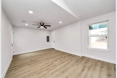 12517 Manor Court, Houston, TX 77072 - Photo 15