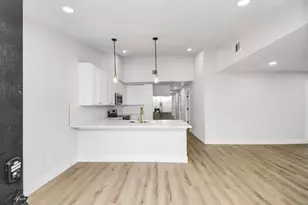 12517 Manor Ct, Houston, TX 77072 - Photo 5