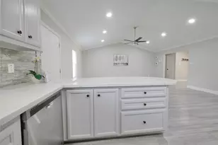 13103 Wilde Glen Ln, Houston, TX 77072 - Photo 13