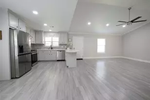 13103 Wilde Glen Ln, Houston, TX 77072 - Photo 11