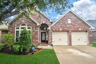 2911 Village Brook Ln, Pearland, TX 77584 - Photo 1