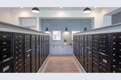 12111 Main Street #7105, Houston, TX 77035 - Photo 17