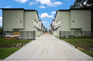6544 Goldspier St, Houston, TX 77091 - Photo 25