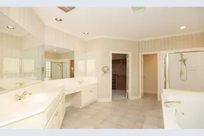 7502 Holly Court Estates, Houston, TX 77095 - Photo 25