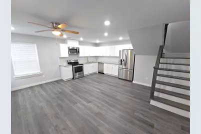 4626 Shreveport Boulevard #B, Houston, TX 77028 - Photo 3