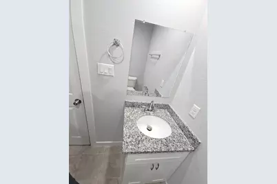 4626 Shreveport Boulevard #B, Houston, TX 77028 - Photo 13