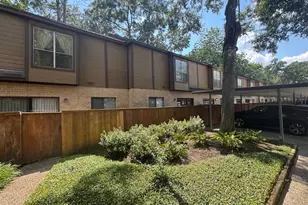 11711 Memorial Dr, Houston, TX 77024 - Photo 3