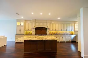1933 Enterprise Ave, League City, TX 77573 - Photo 13