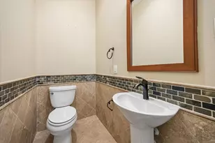 1112 Peveto St, Houston, TX 77019 - Photo 17