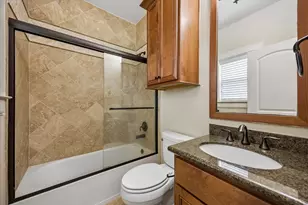 1112 Peveto St, Houston, TX 77019 - Photo 19