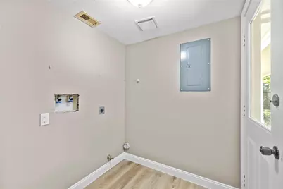 11350 Raven View Dr, Houston, TX 77067 - Photo 9