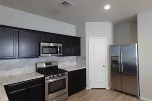 14223 Glacier Bay, Conroe, TX 77384 - Photo 5