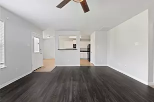 109 Indigo Brush Dr, La Marque, TX 77568 - Photo 11