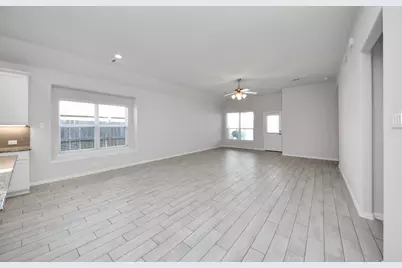 13322 Sea Breeze Drive, Texas City, TX 77568 - Photo 11