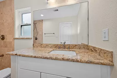 8530 Roos Road, Houston, TX 77036 - Photo 23