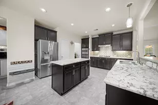 22819 Shieldhall Ln, Tomball, TX 77375 - Photo 17