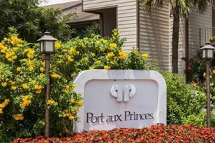 7031 N Holiday Dr, Galveston, TX 77550 - Photo 3