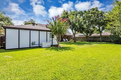15178 Diana Lane, Houston, TX 77062 - Photo 35