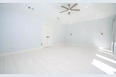 7902 Duffield Lane, Houston, TX 77071 - Photo 13