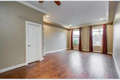 510 Lovett Boulevard #308, Houston, TX 77006 - Photo 7