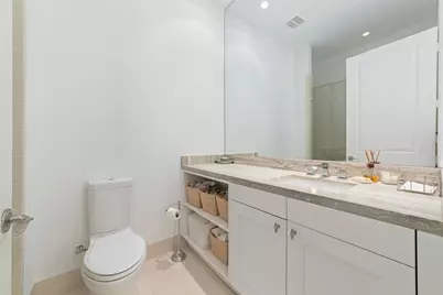 2221 Welch Street #201, Houston, TX 77019 - Photo 9