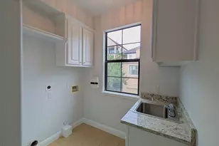 1307 Riverine Ct, Houston, TX 77055 - Photo 21