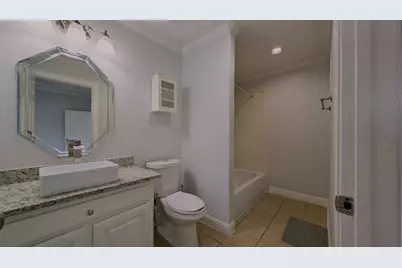 1307 Riverine Court, Houston, TX 77055 - Photo 37