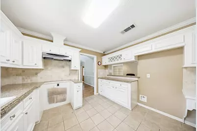 6615 Cypress Point Drive, Houston, TX 77069 - Photo 9