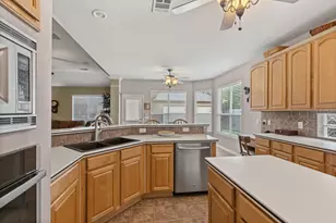 9103 Stone Porch Ln, Houston, TX 77064 - Photo 17