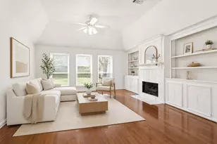 10707 Crestfield Ct, Houston, TX 77070 - Photo 5