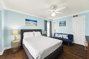 7000 Seawall Blvd, Galveston, TX 77551 - Photo 7