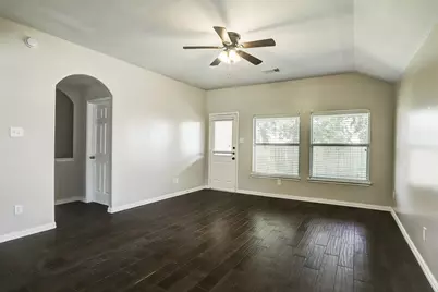 407 Annatto Lane, Crosby, TX 77532 - Photo 11