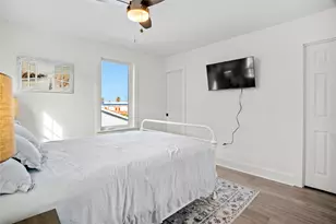 6224 Avenue R, Galveston, TX 77551 - Photo 17