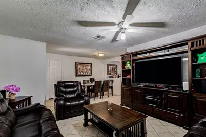 1607 Beusch Drive, Pasadena, TX 77502 - Photo 11