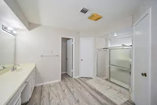 7735 Quail Meadow Dr, Houston, TX 77071 - Photo 35