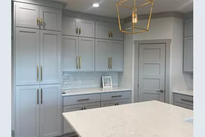 1166 N Monkhouse Drive, Crystal Beach, TX 77650 - Photo 9