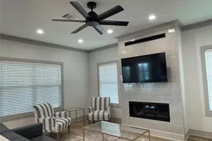 1166 N Monkhouse Dr, Crystal Beach, TX 77650 - Photo 5