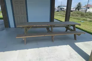 1166 N Monkhouse Dr, Crystal Beach, TX 77650 - Photo 37