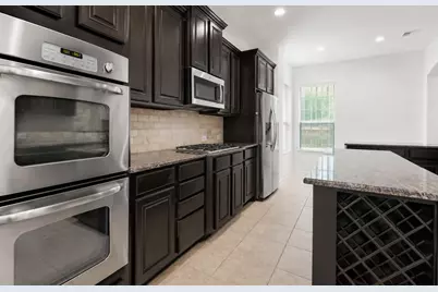 51 Prairie Falcon, The Woodlands, TX 77389 - Photo 15