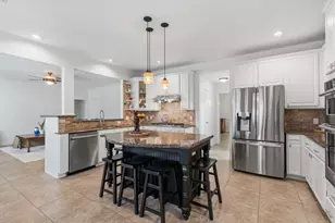 8419 Marchelle Ln, Spring, TX 77379 - Photo 9