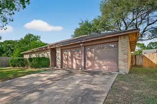 16734 Pebbleglen Dr, Houston, TX 77095 - Photo 5